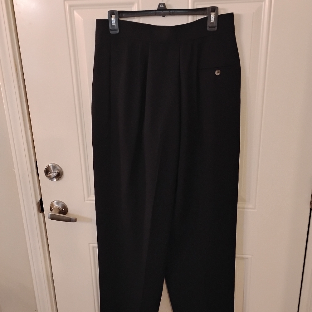 Liz Claiborne Womens Black Pleated Dress Pants
